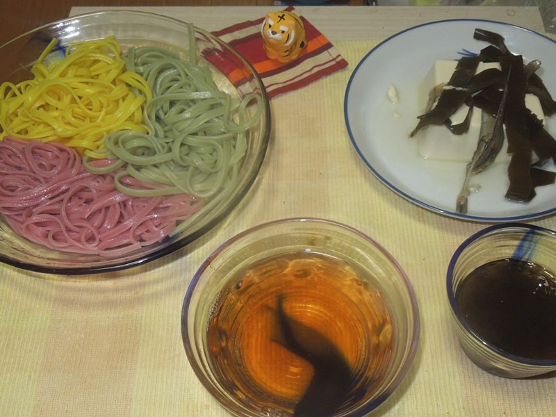 ���줽�С���������